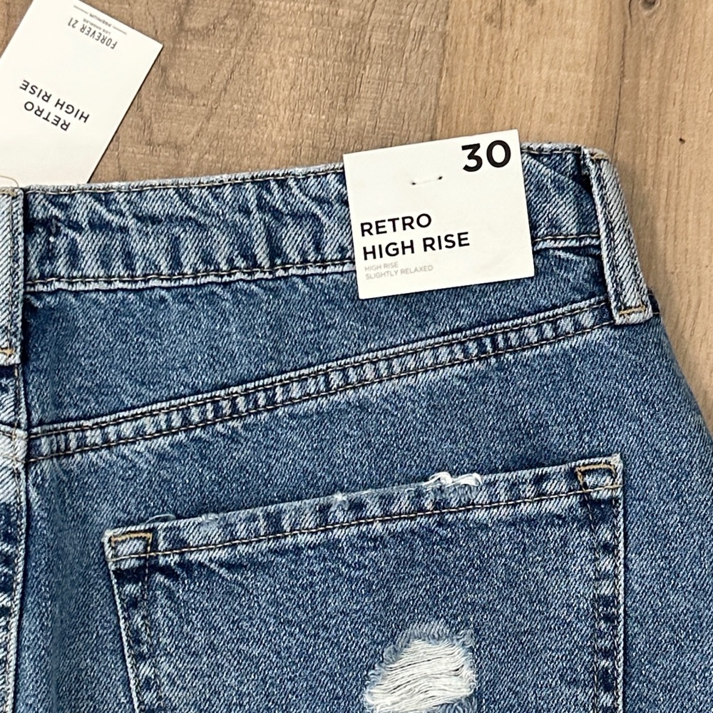 Distressed retro high rise forever 21 Denim Women Shorts size 30 - Picture 9 of 15